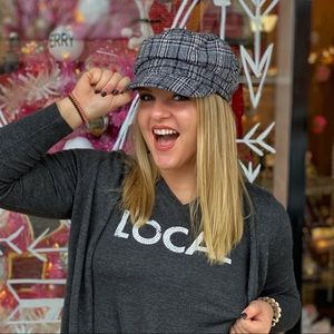 Meet your Posher, Emma